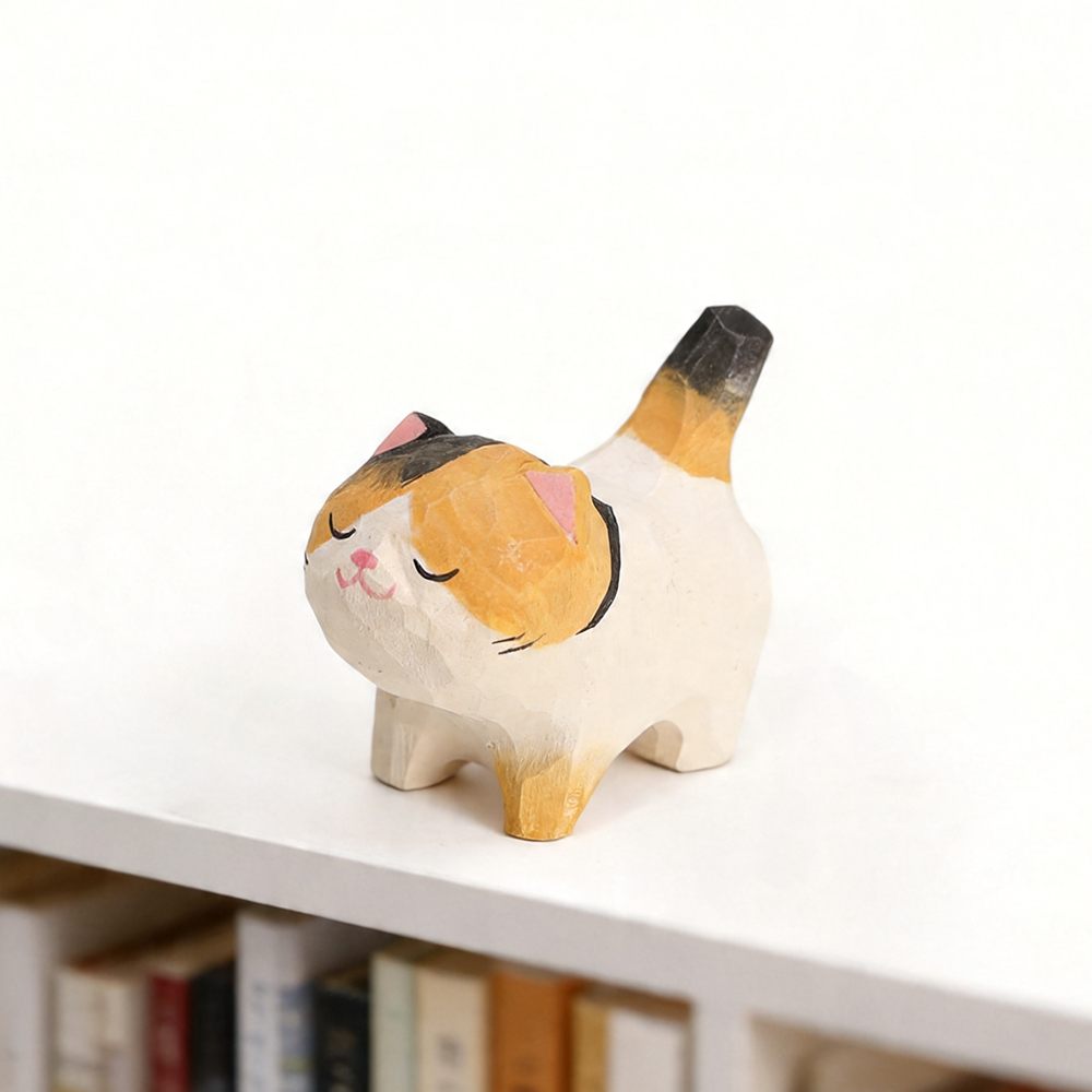 Cute Golden Gradient Cat Figur - đánh giá và giá Home Office Freelancer